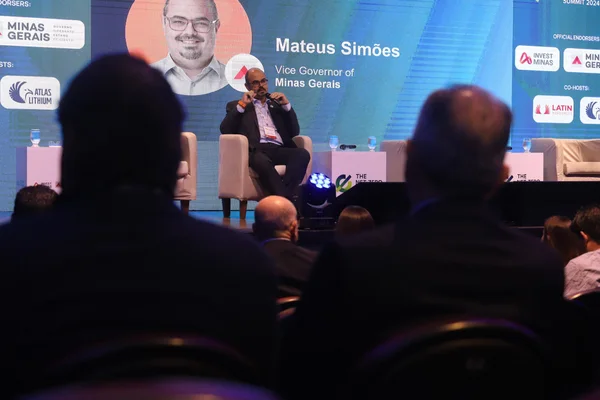 Governo de Minas reforça importância do lítio para a transição energética durante o Brazil Lithium Summit