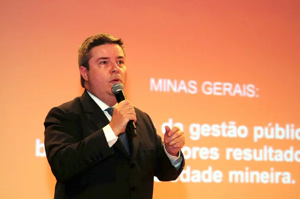 Anastasia durante abertura do primeiro ciclo de palestras Lideranças inovadoras na Gestão Pública