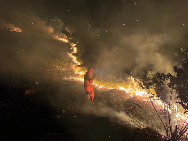 Com bases operacionais, Bombeiros querem agilizar atuação em áreas de incêndios em Minas Gerais