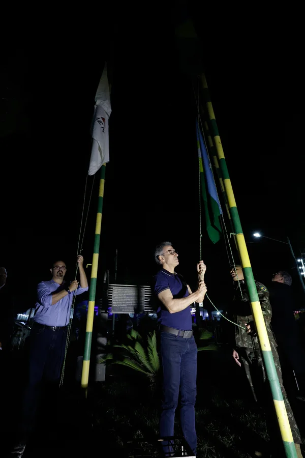 Governador encerra série de compromissos no Norte de Minas na Expomontes