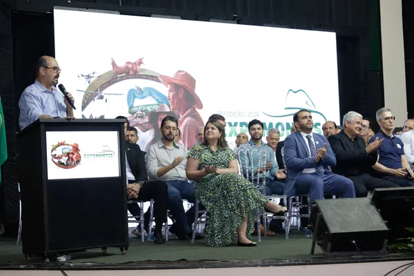 Governador encerra série de compromissos no Norte de Minas na Expomontes