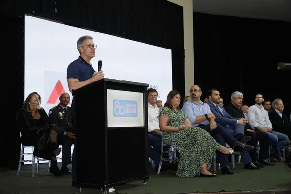 Governador encerra série de compromissos no Norte de Minas na Expomontes