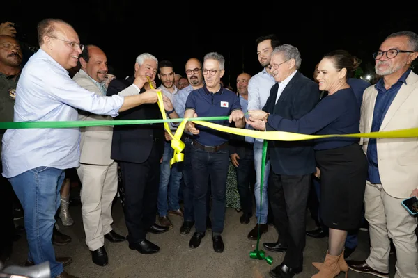 Governador encerra série de compromissos no Norte de Minas na Expomontes