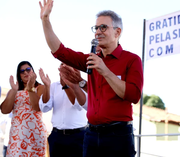 Governador encerra série de compromissos no Norte de Minas na Expomontes 