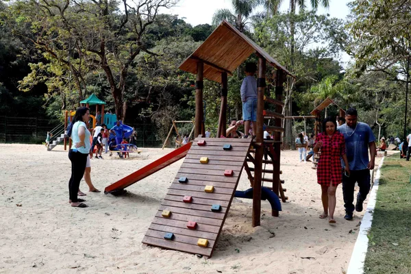 Governo de Minas participa da inauguração do novo Parque Natural de Sarzedo