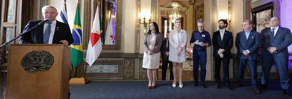 Governo de Minas assina acordo com Israel para desenvolvimento econômico e combate ao antissemitismo