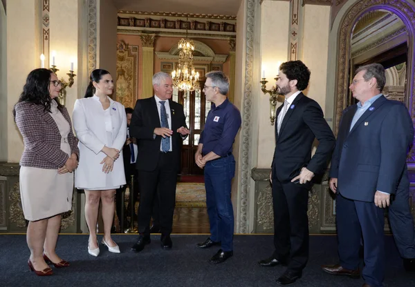 Governo de Minas assina acordo com Israel para desenvolvimento econômico e combate ao antissemitismo