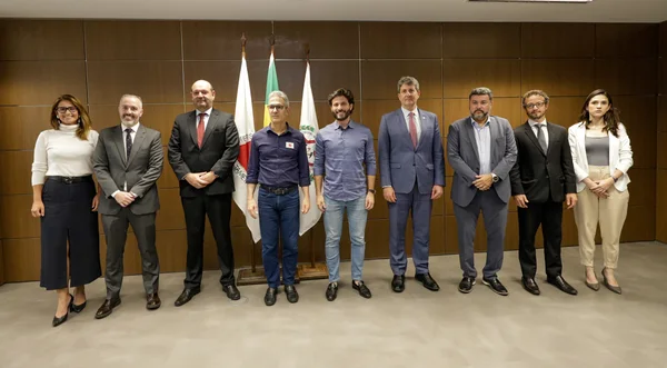 Governo de Minas e Defensoria Pública da União firmam acordo em defesa de pessoas com doenças raras
