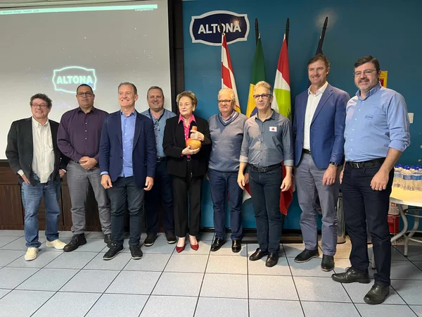 Governador apresenta resultados da gestão implantada em Minas no maior evento de empreendedorismo do Brasil