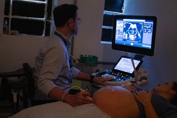 Com recursos do Governo de Minas, Maternidade Odete Valadares oferece atendimentos em medicina fetal