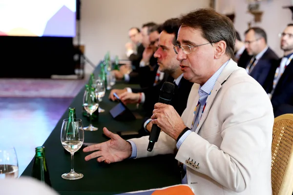 Governadores debatem PEC da Segurança Pública, governança do Cosud e se reúnem com procuradores-gerais