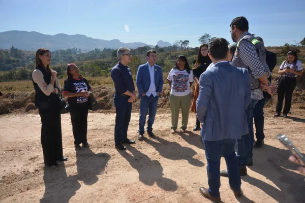 Governo de Minas e instituições de Justiça anunciam obras que vão beneficiar mais de 100 mil pessoas de Brumadinho e região
