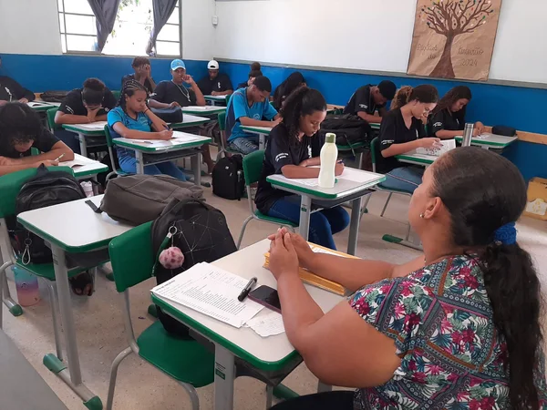 Simulado do Enem aponta que 60% dos estudantes da rede estadual têm nota para garantir vaga em universidades públicas