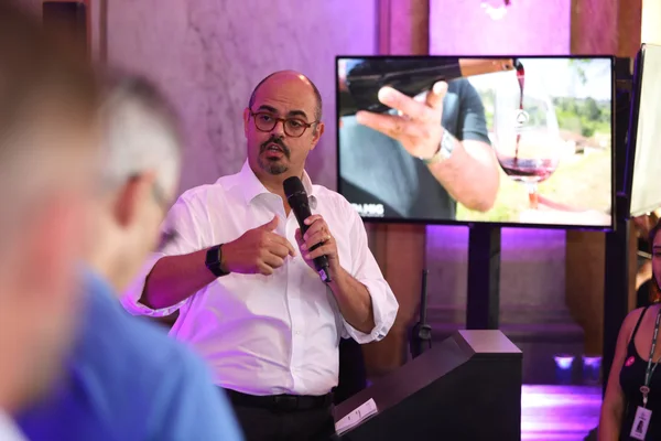 Assinatura de protocolo de intenções com parceiros estratégicos marca início da estruturação da Rota dos Vinhos