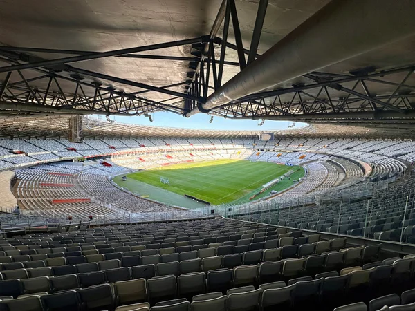 Dez anos após a Copa do Mundo no Brasil, Mineirão continua a impulsionar a economia mineira