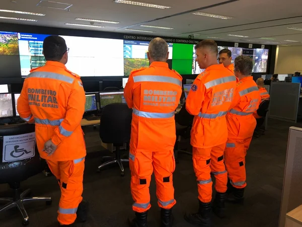 Governo de Minas aposta em tecnologia e experiência do Corpo de Bombeiros no gerenciamento de desastres para enfrentar estiagem severa no estado