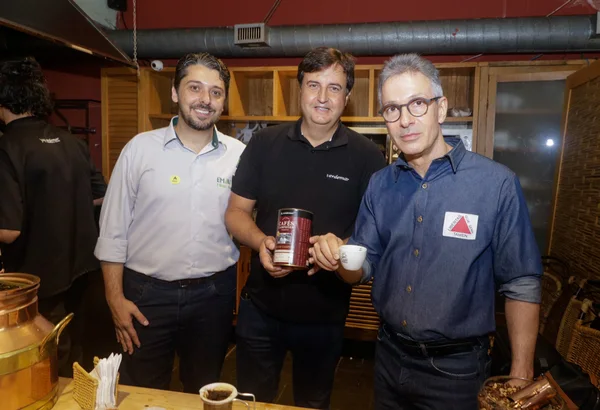 Cafés premiados em concurso promovido pelo Governo de Minas chegam a rede de supermercado de BH