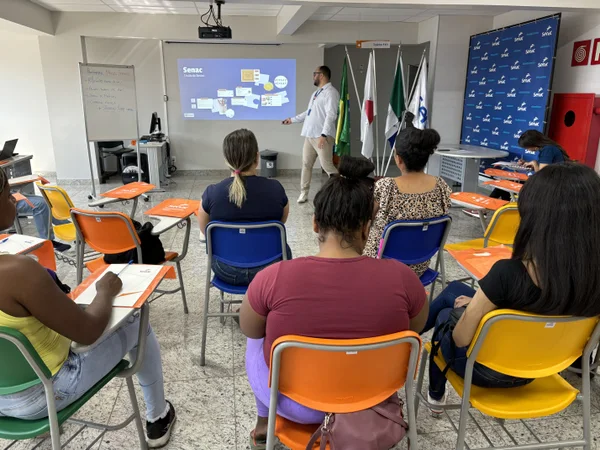 Aula inaugural do Minas Forma em Betim
