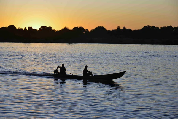 Governo de Minas publica edital para retomada da obra da ponte sobre o Rio São Francisco