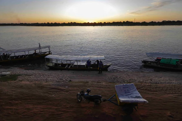 Governo de Minas publica edital para retomada da obra da ponte sobre o Rio São Francisco