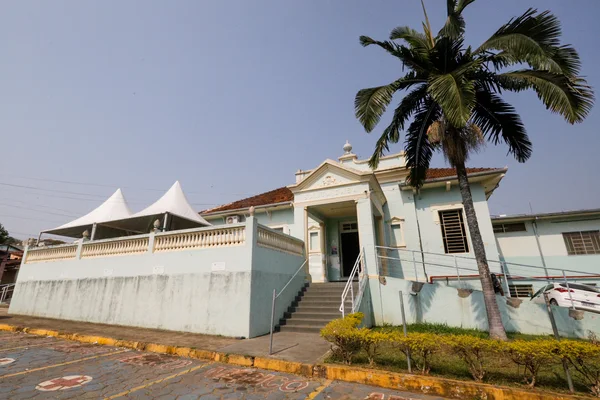 Governo de Minas vistoria aplicação de recursos estaduais em saúde na Santa Casa de Ouro Fino