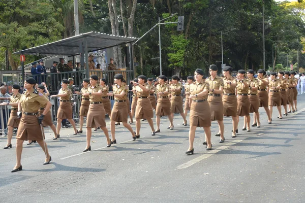 Governador acompanha desfile cívico-militar de 7 de setembro da capital mineira