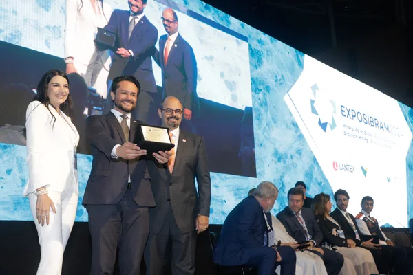 Vice-governador destaca importância da mineração para o estado na abertura da Exposibram 2024