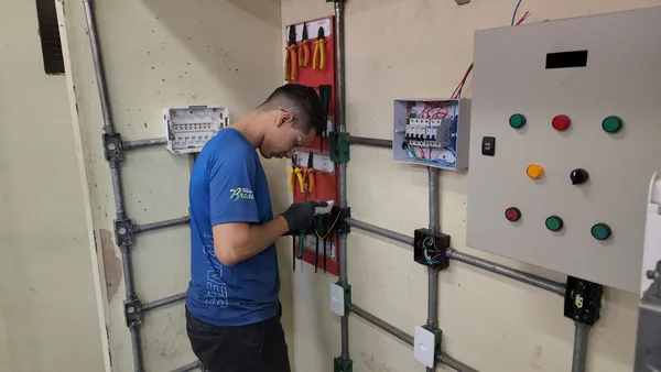 Governo de Minas abre 40 mil novas vagas para o Trilhas de Futuro