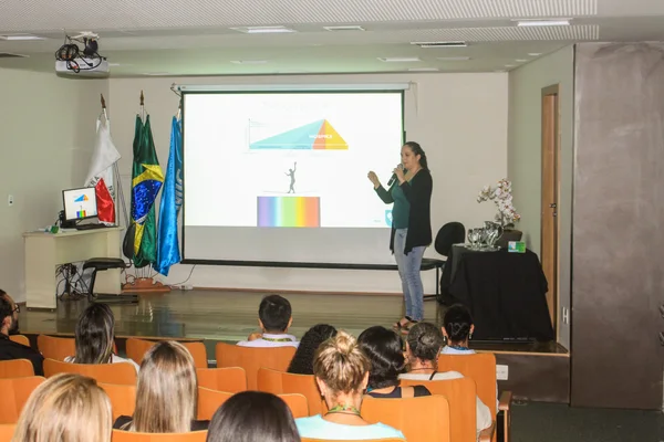 Simpósio no Hospital João XXIII reúne profissionais para discutir jornada do paciente cirúrgico
