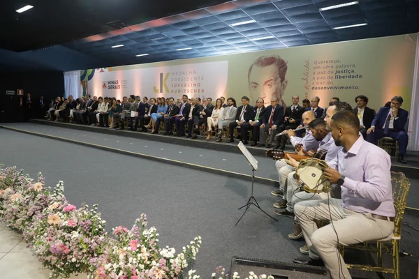 Cerimônia de entrega da Medalha Presidente Juscelino Kubitschek, em Diamantina