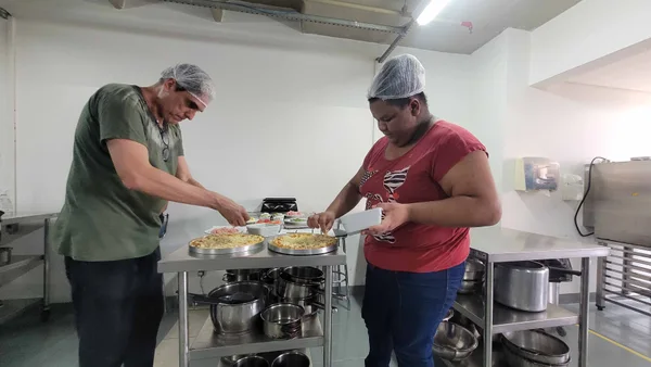 Minas Gerais se aproxima ainda mais da marca de 1 milhão de empregos com carteira assinada