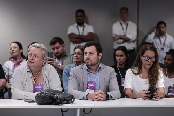 Governo de Minas apresenta atrativos do estado para receber jogos da Copa do Mundo Feminina da FIFA 