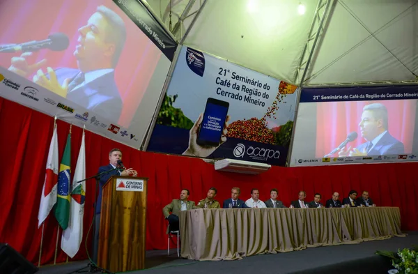 Durante evento voltado para o café do Cerrado Mineiro, Anastasia destacou valor do produto para o Es