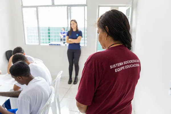 Unidades prisionais e socioeducativas de Minas contam com a dedicação de mais de 2 mil professores