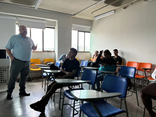 Governo de Minas capacita imigrantes com cursos gratuitos por meio do Minas Forma