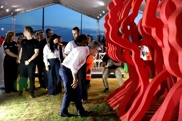 Monumento Bruma Leve presta homenagem às 272 joias de Brumadinho