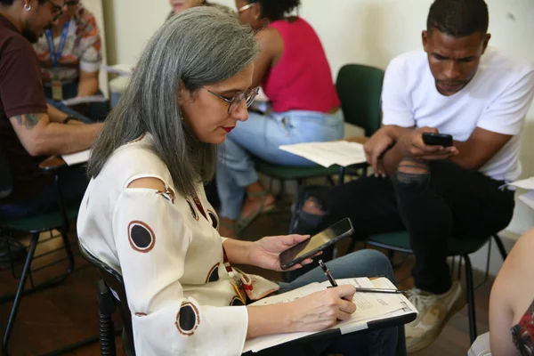 Arquivo Público Mineiro aprimora armazenamento de documentos para gerar economia aos serviços de saúde