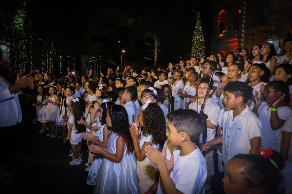 Natal da Mineiridade: iluminação e programação da Praça ao Palácio da Liberdade