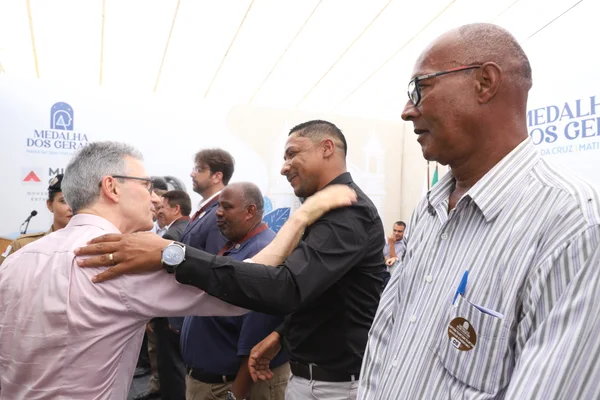 Governo do Estado entrega Medalha dos Gerais a cidadãos que contribuem para o desenvolvimento do Norte de Minas