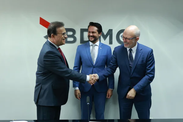 Parceria entre BDMG e CAF garante R$ 1,3 bilhão para impulsionar eficiência energética e financiamento verde