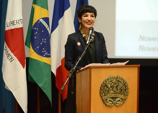 A representande da região francesa de Nord-Pas de Calais, Majdouline Sbai