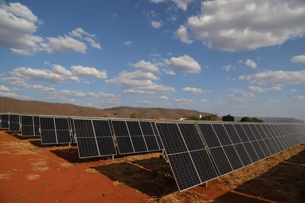 Geração de energia solar em Minas supera capacidade instalada da principal hidrelétrica nacional