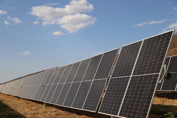 Geração de energia solar em Minas supera capacidade instalada da principal hidrelétrica nacional