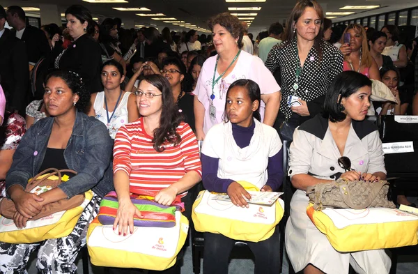 A expectativa é que 250 mil mães se cadastrem por ano no projeto