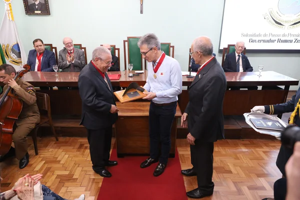 Governador assume Presidência de Honra do Instituto Histórico e Geográfico de Minas Gerais