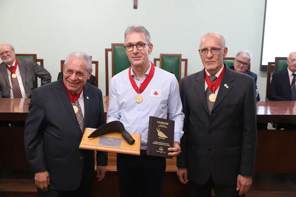 Governador assume Presidência de Honra do Instituto Histórico e Geográfico de Minas Gerais
