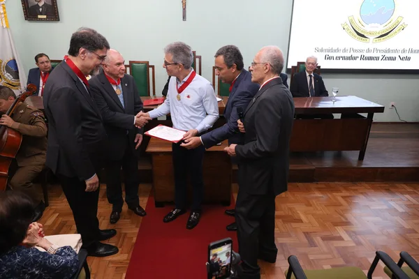 Governador assume Presidência de Honra do Instituto Histórico e Geográfico de Minas Gerais