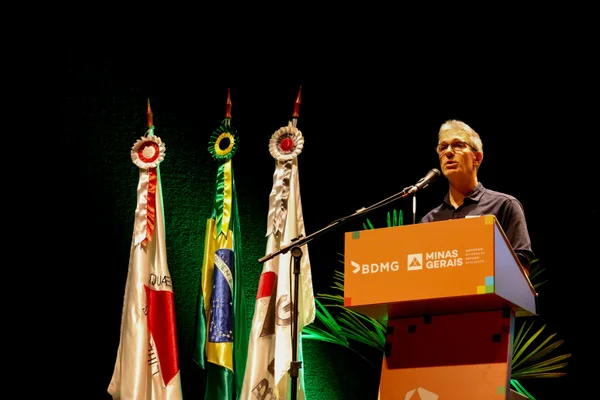 Governo de Minas anuncia R$ 400 milhões no Edital Municípios 2025, com crédito para prevenção contra seca e inundações