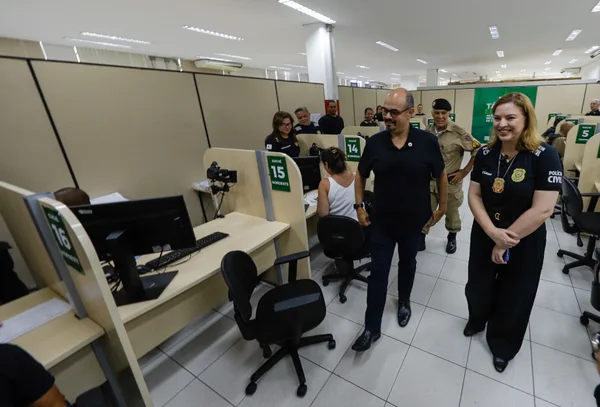 Governo de Minas devolve 292 celulares recuperados na segunda etapa da ação Tá Entregue
