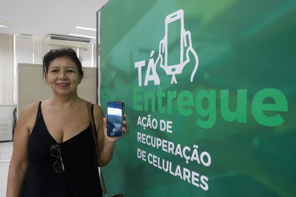 Governo de Minas devolve 292 celulares recuperados na segunda etapa da ação Tá Entregue